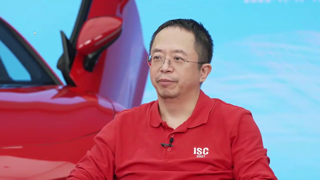 周鸿祎在北京车展上的风采引发热议:自谦“顶流”之称过于夸赞