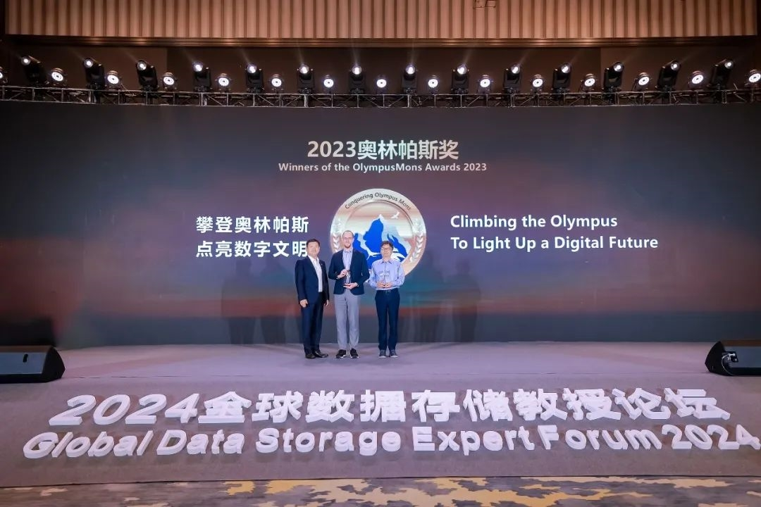 华为悬赏200万征解难题引热议 网友调侃:虽然不会但感觉亏了
