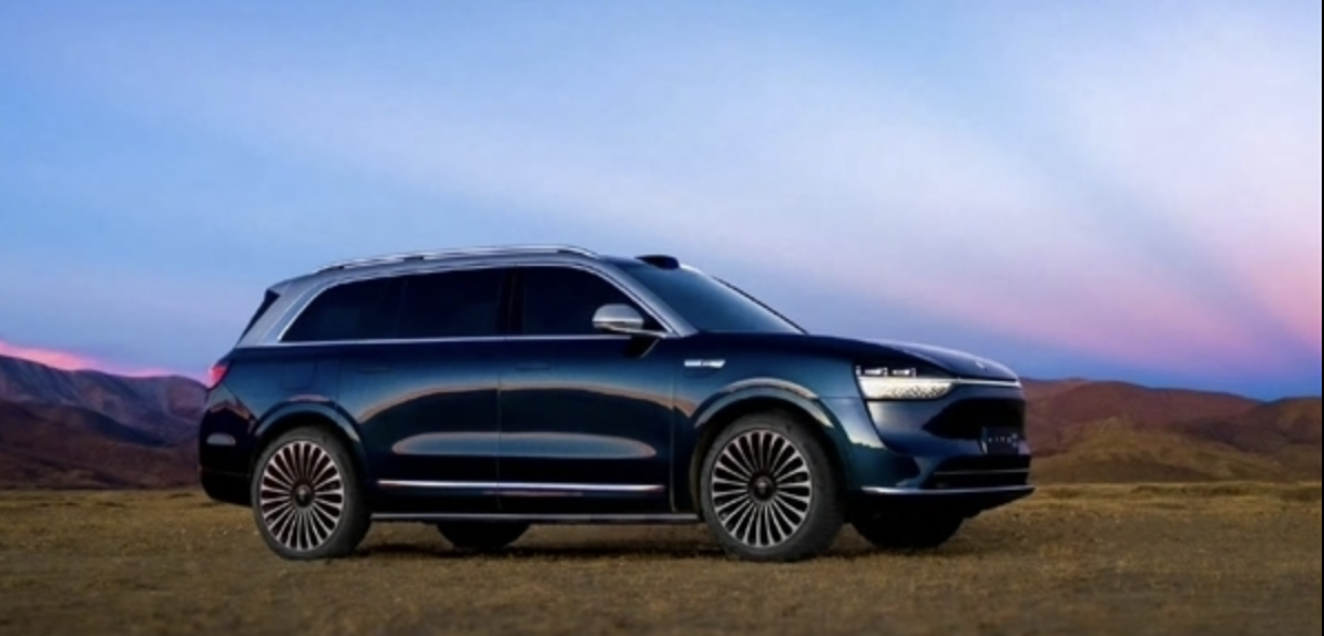 问界M9单月销量破1.6万台 成功挑战BBA传统豪华车