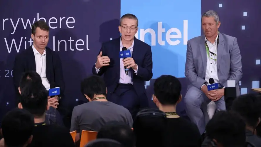 英特尔CEO：美国出口管制将加速中国芯片产业发展
