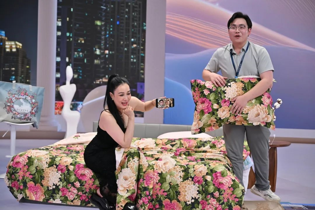 钟丽缇成微信视频号首个破千万场观达人:直播带货创纪录