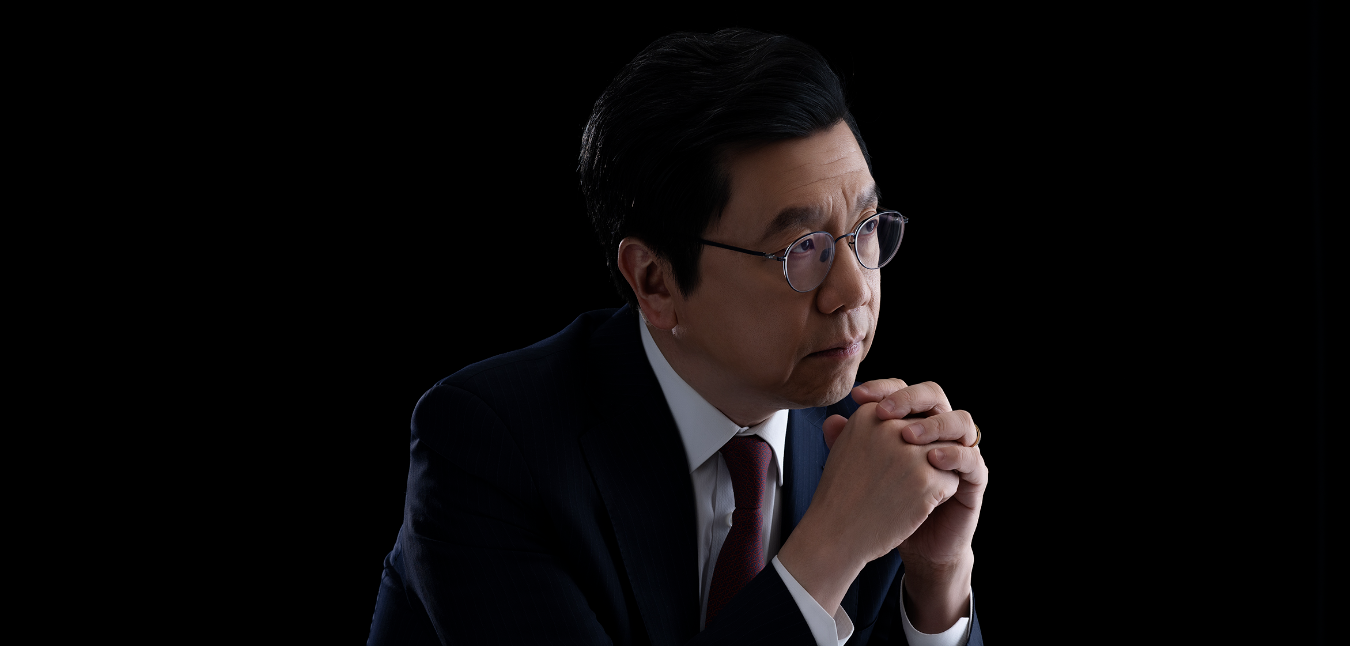 李开复:2025年AI技术将超越博士水平,迎来奇点爆发