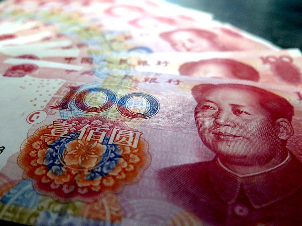 俄罗斯全面支持人民币交易:内外汇市场几乎100%以人民币结算