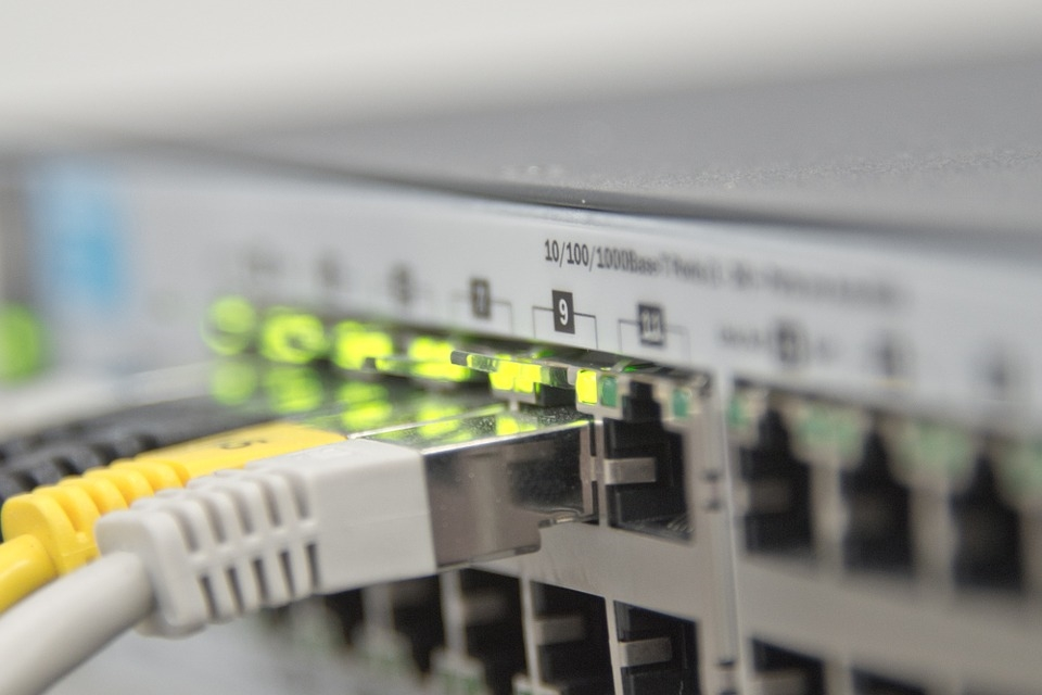 国内宽带和5G网络性能不足!中国工程院院士指出上行速度瓶颈