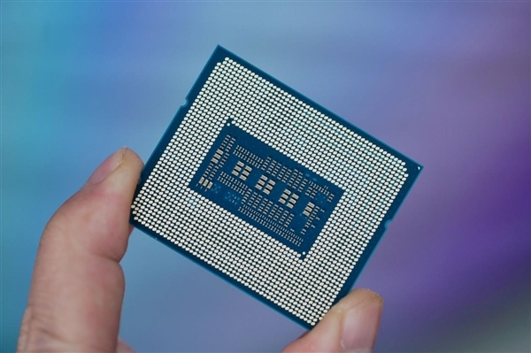 Intel确认13/14代CPU崩溃问题原因,推出0x12B微代码修复