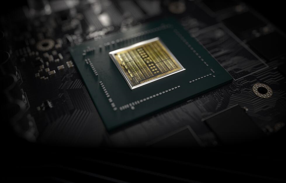 NVIDIA芯片需求爆棚,黄仁勋自豪:外界对Blackwell芯片的需求“太疯狂了”