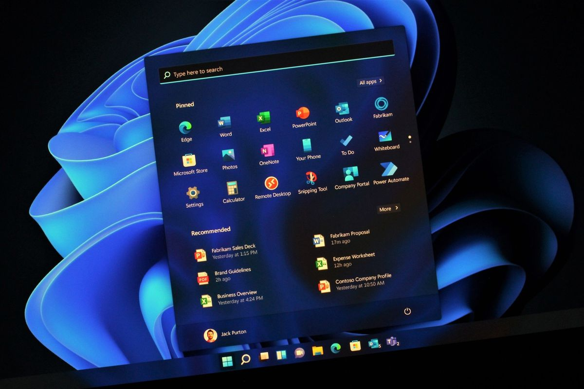 微软敦促Windows 10用户升级至Windows 11,支持将于2025年10月终止