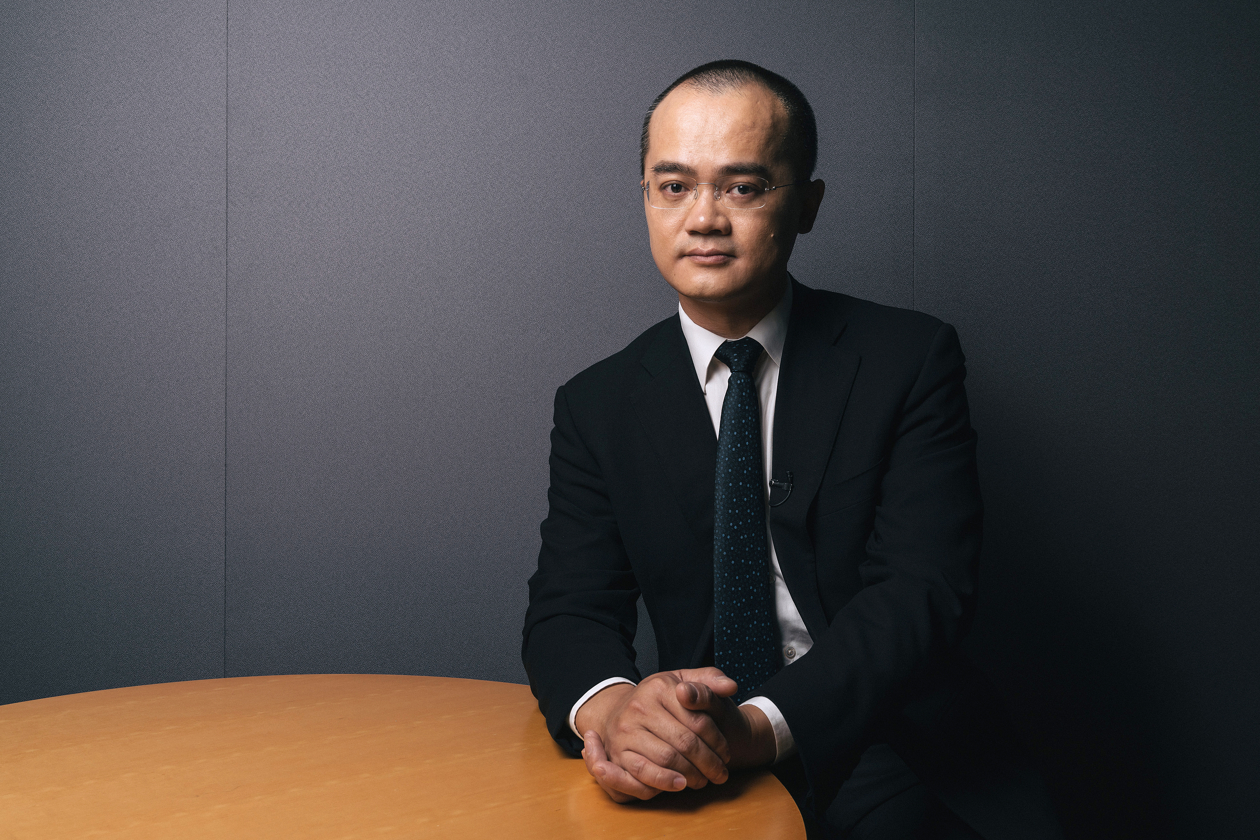 科技行业动态：英伟达财报超预期，美团反内卷战略，华为智驾路径选择