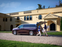 岚图梦想家山河上市：华为乾崑ADS 4加持，重塑四座MPV安全标杆