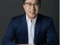 科技行业动态：黄仁勋力推AI应用，京东汽车陷退订风波，理想汽车回归创业模式