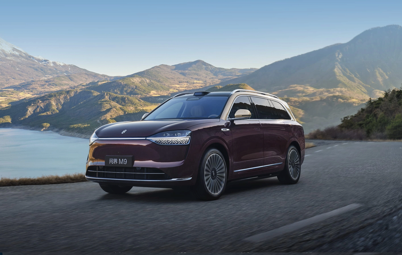 增程市场拐点已现：车企集体跟风理想，为何在2025年遭遇滑铁卢？